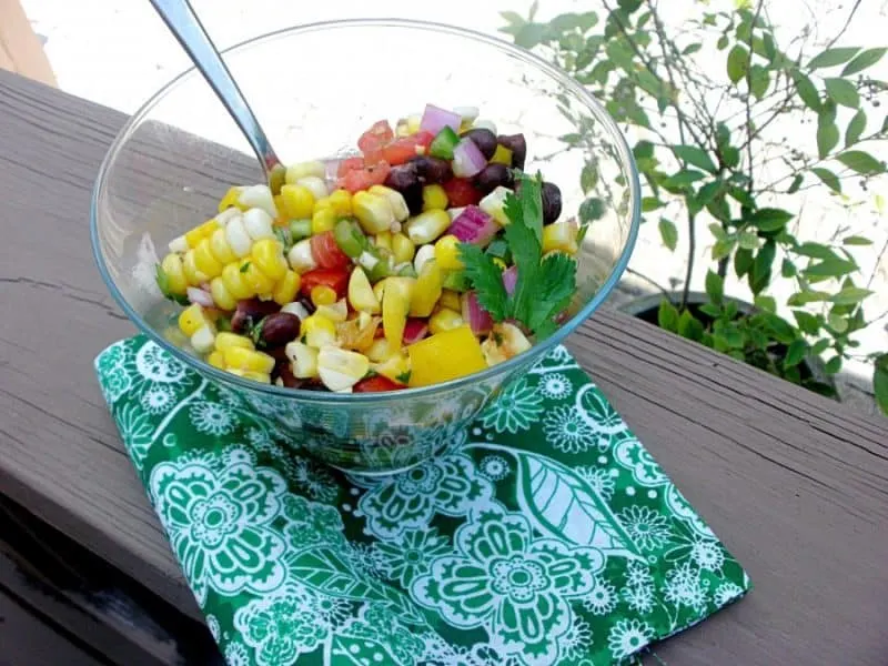 Summer Corn Salad | Taketwotapas.com