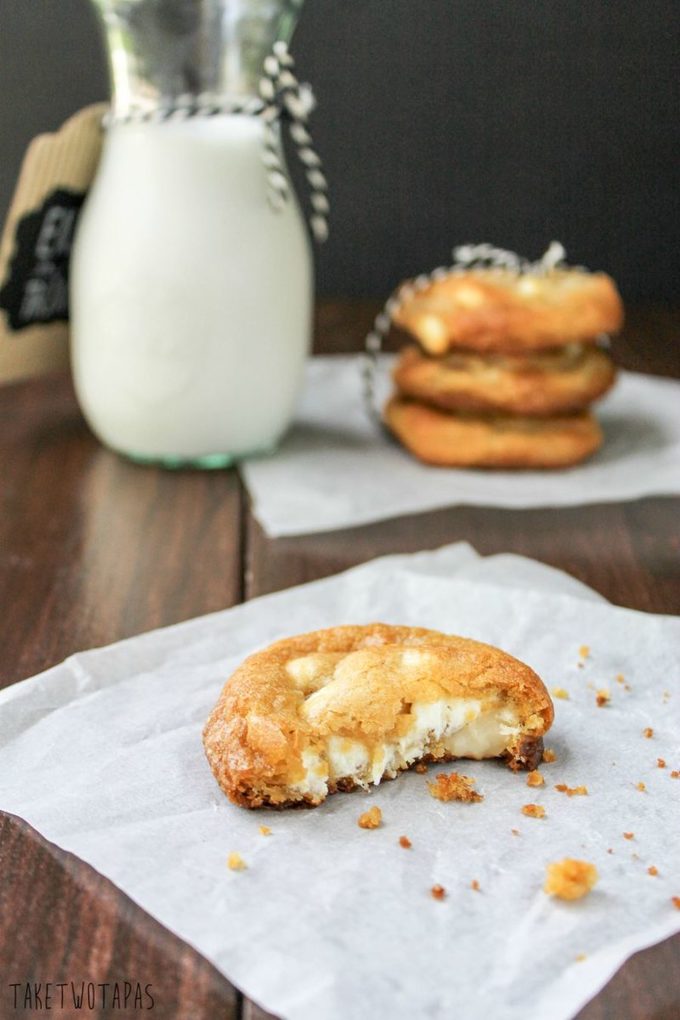 This classic combination never gets old! These cookies will please anyone with the tastes of White Chocolate and toasted Macadamia Nuts! White Chocolate Macadamia Nut Cookies | Take Two Tapas