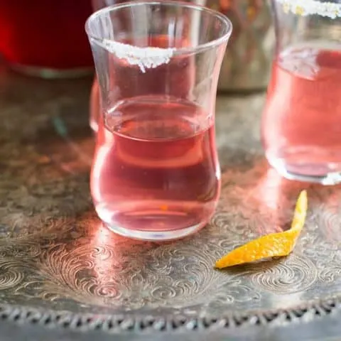 Side view of cosmopolitan shots