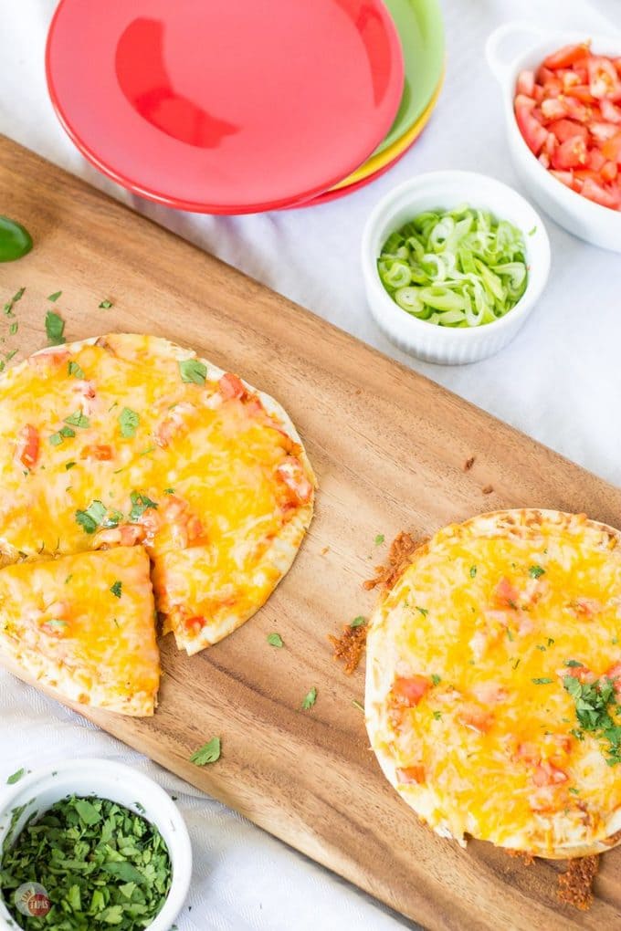 MEXICAN PIZZA PARTY {Homemade Mexican Pizzas} Take Two Tapas