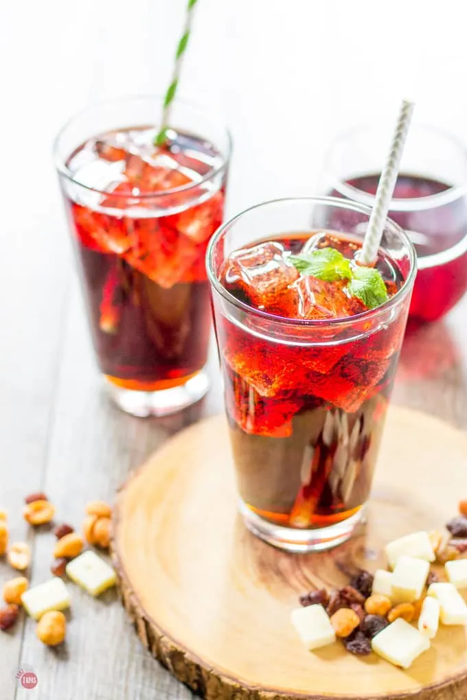 Kalimotxo Red Wine and Cola Cocktail | Take Two Tapas | #Kalimotxo #RedWine #Cola #EasyCocktails #SimpleDrinks #EasyEntertaining