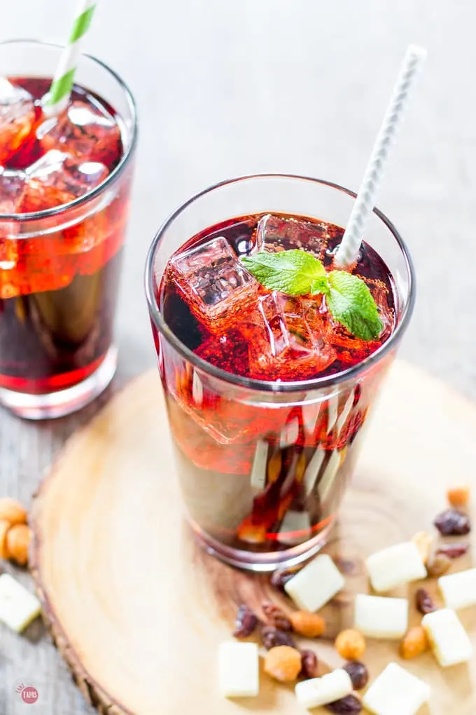 Kalimotxo Cocktail | Take Two Tapas | #Kalimotxo #RedWine #Cola #EasyCocktails #SimpleDrinks #EasyEntertaining