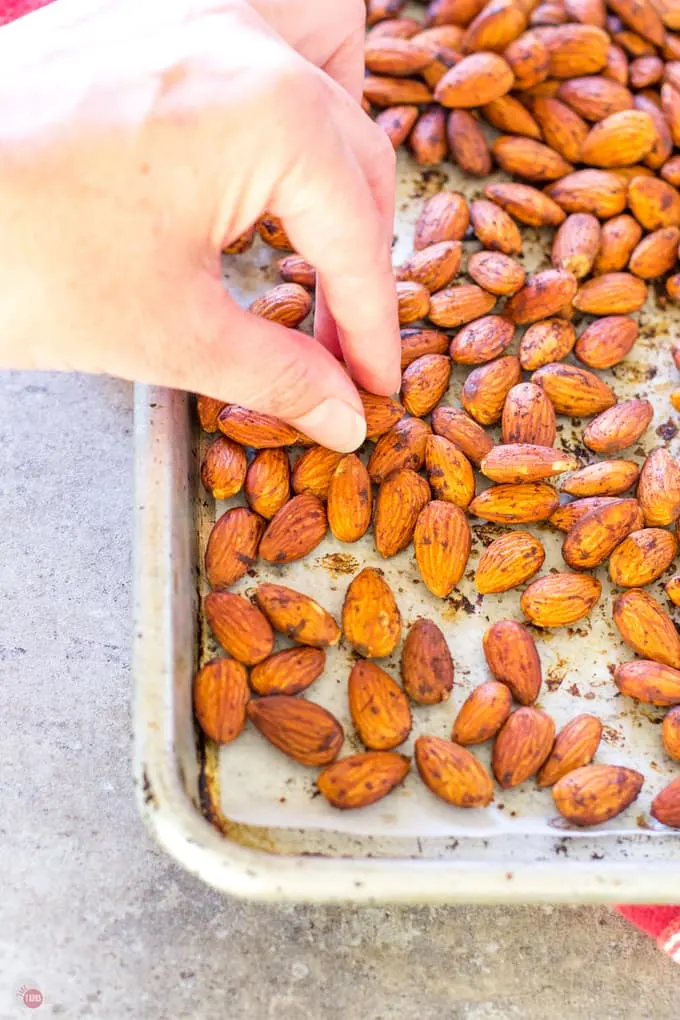 Pick up these Smoked Paprika Almonds and add them to your snack routine! | Take Two Tapas