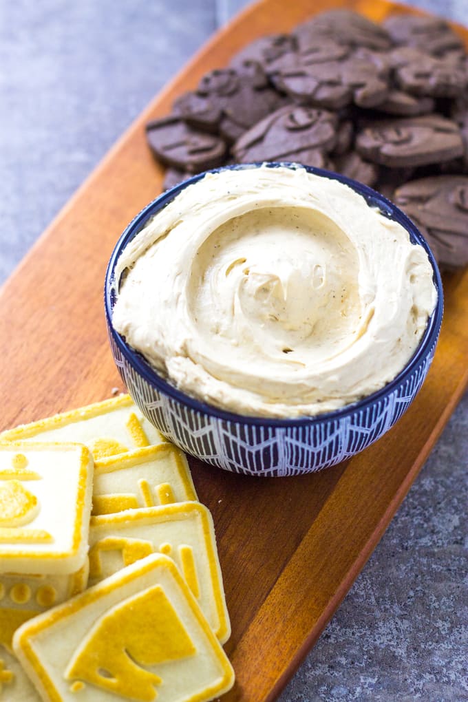 All the creamy coffee aspects in a dessert dip. Try my Chai Latte Dip | Take Two Tapas | #Chai #ChaiLatte #ChaiLatteDip #Dips #Desserts