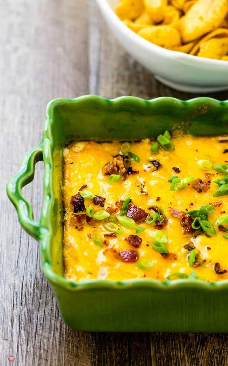 Chicken Bacon Ranch Dip (Crockpot)