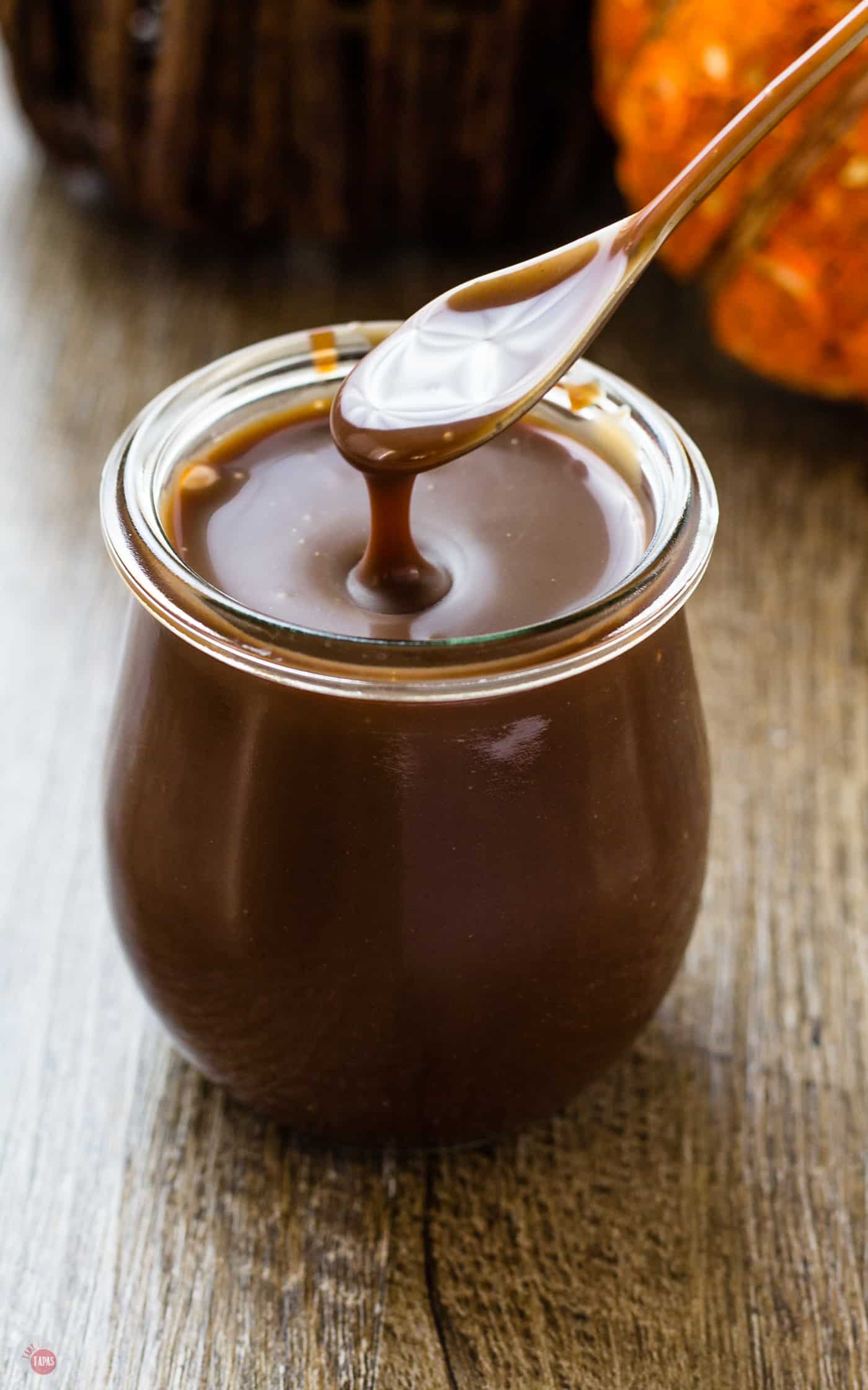 Look how chocolatey and creamy this chocolate caramel sauce is. Perfect for my Pumpkin Apple Punch - The Great Pumpkin will love this | Take Two Tapas