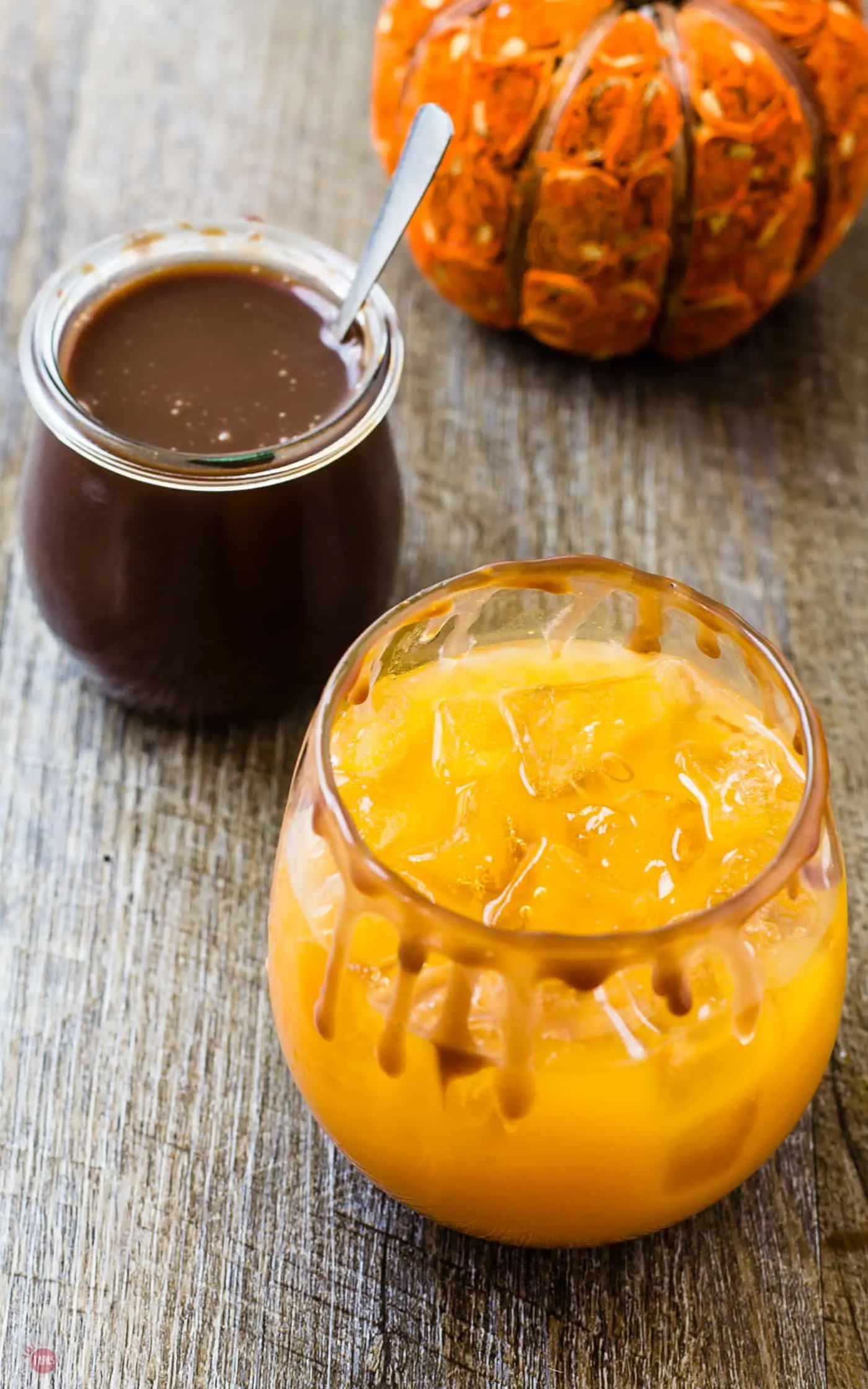 This chocolate caramel sauce is the icing on the rim of my Pumpkin Apple Punch | Take Two Tapas