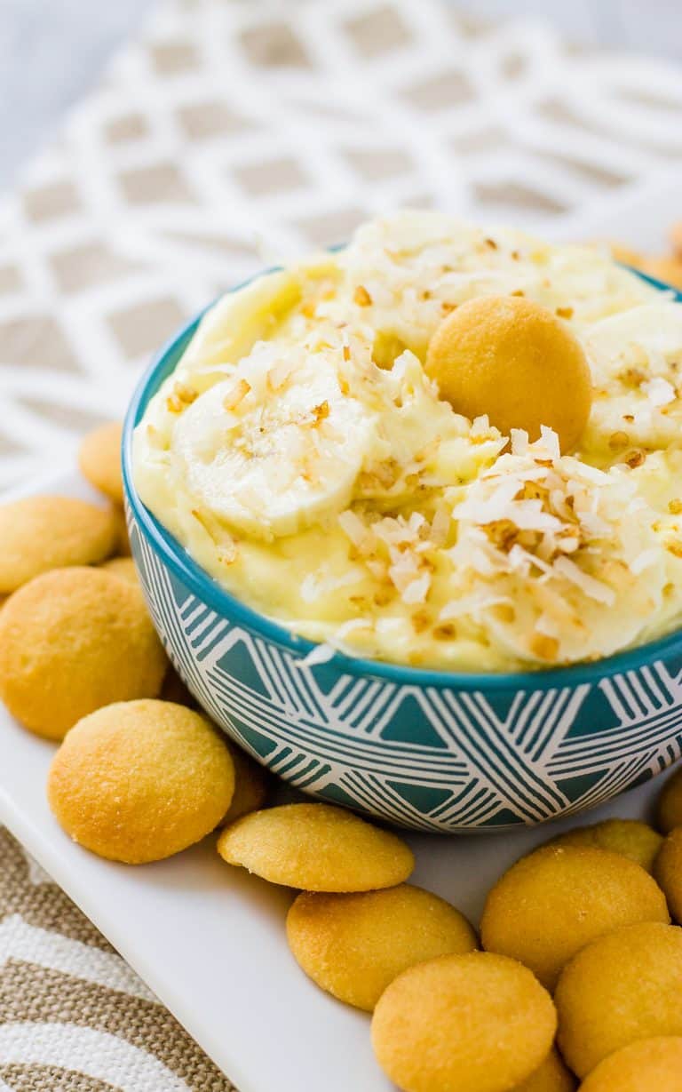 Boozy Banana Cream Pie Dip A Sweet Dessert Dip for Fun!