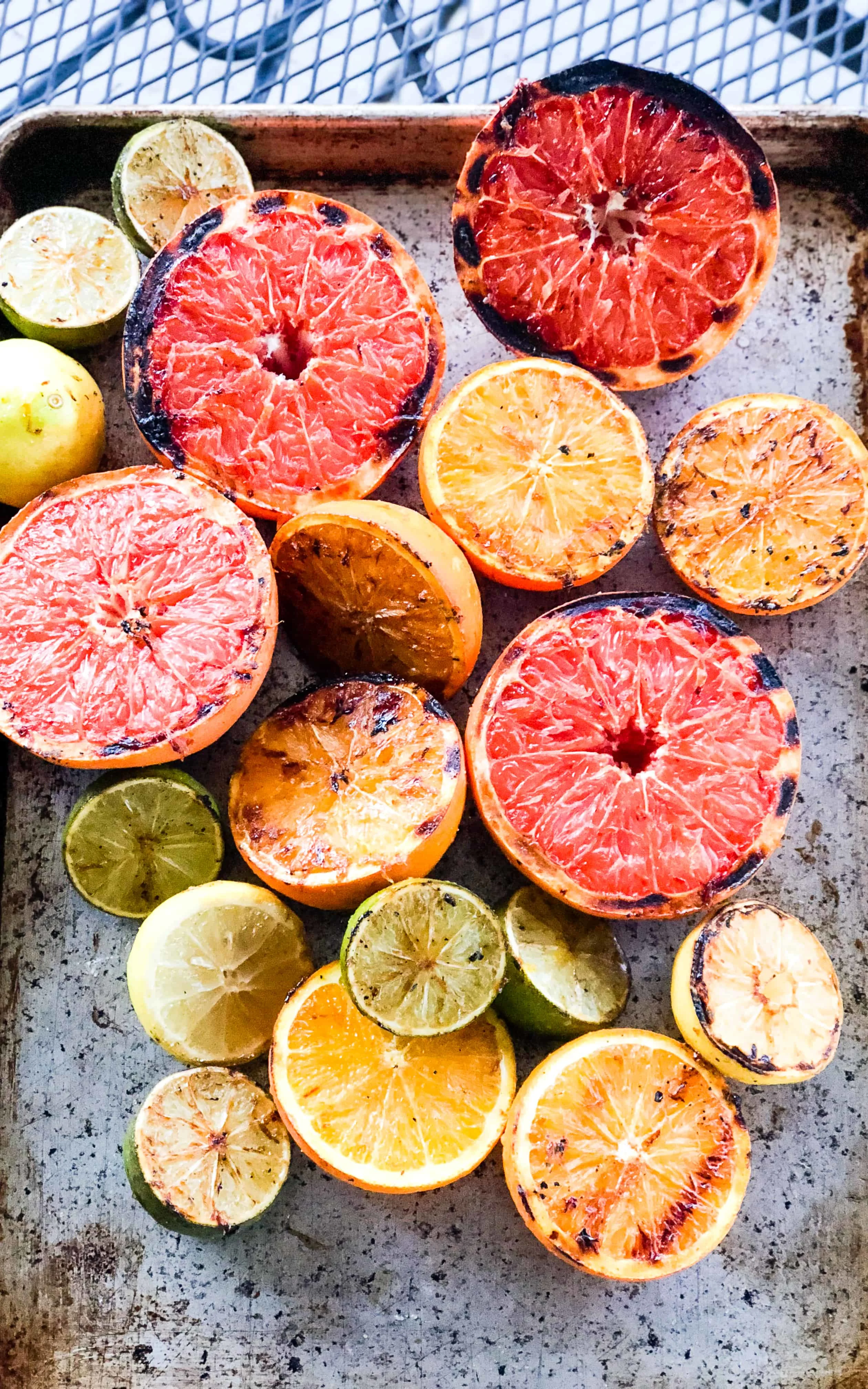 Look at this gorgeous grilled citrus!! Caramelized Citrus Smash