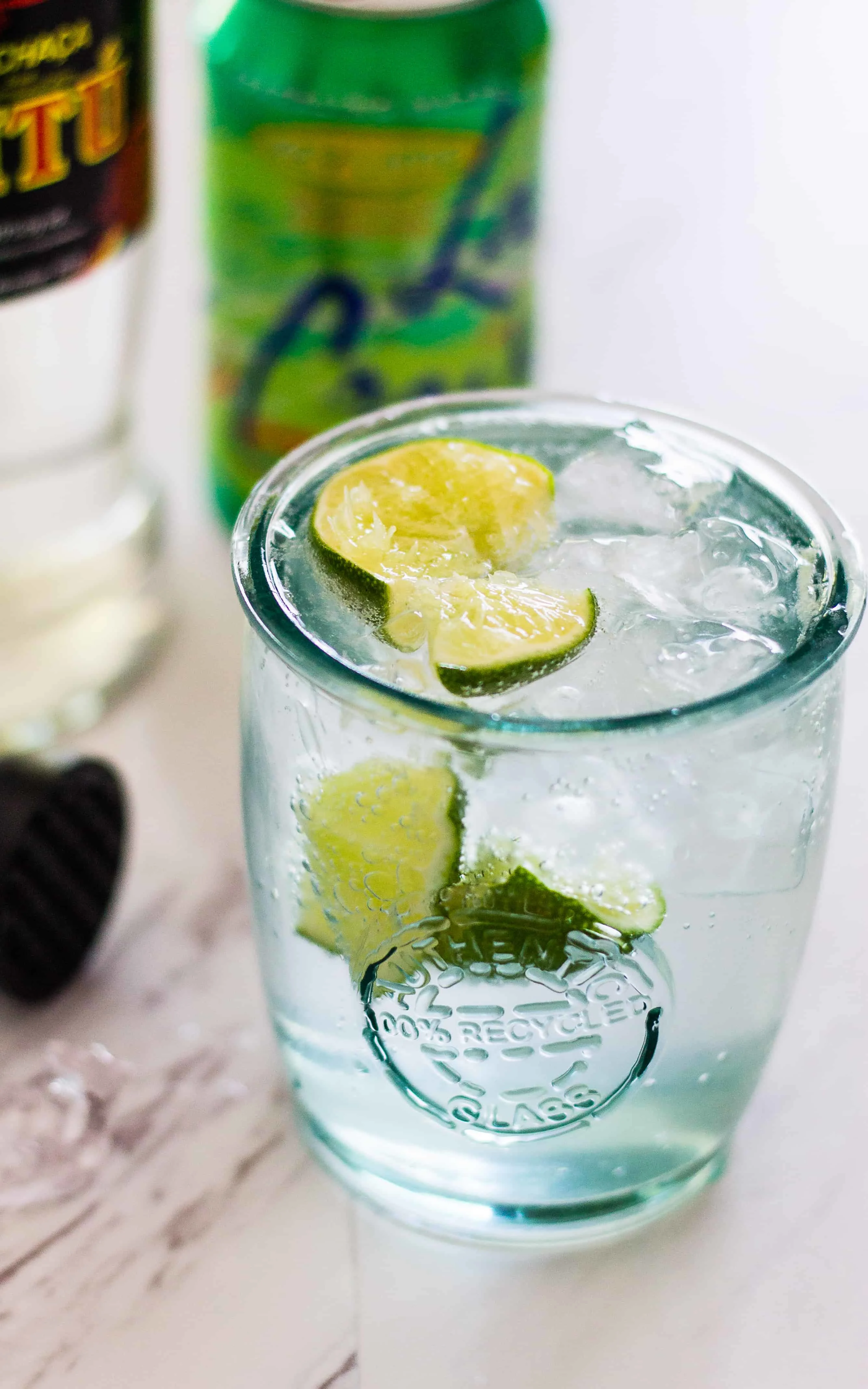 How to make a Skinny Jalapeño Caipirinha Cocktail