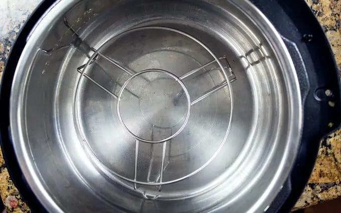 inside pic of electric pressure cooker
