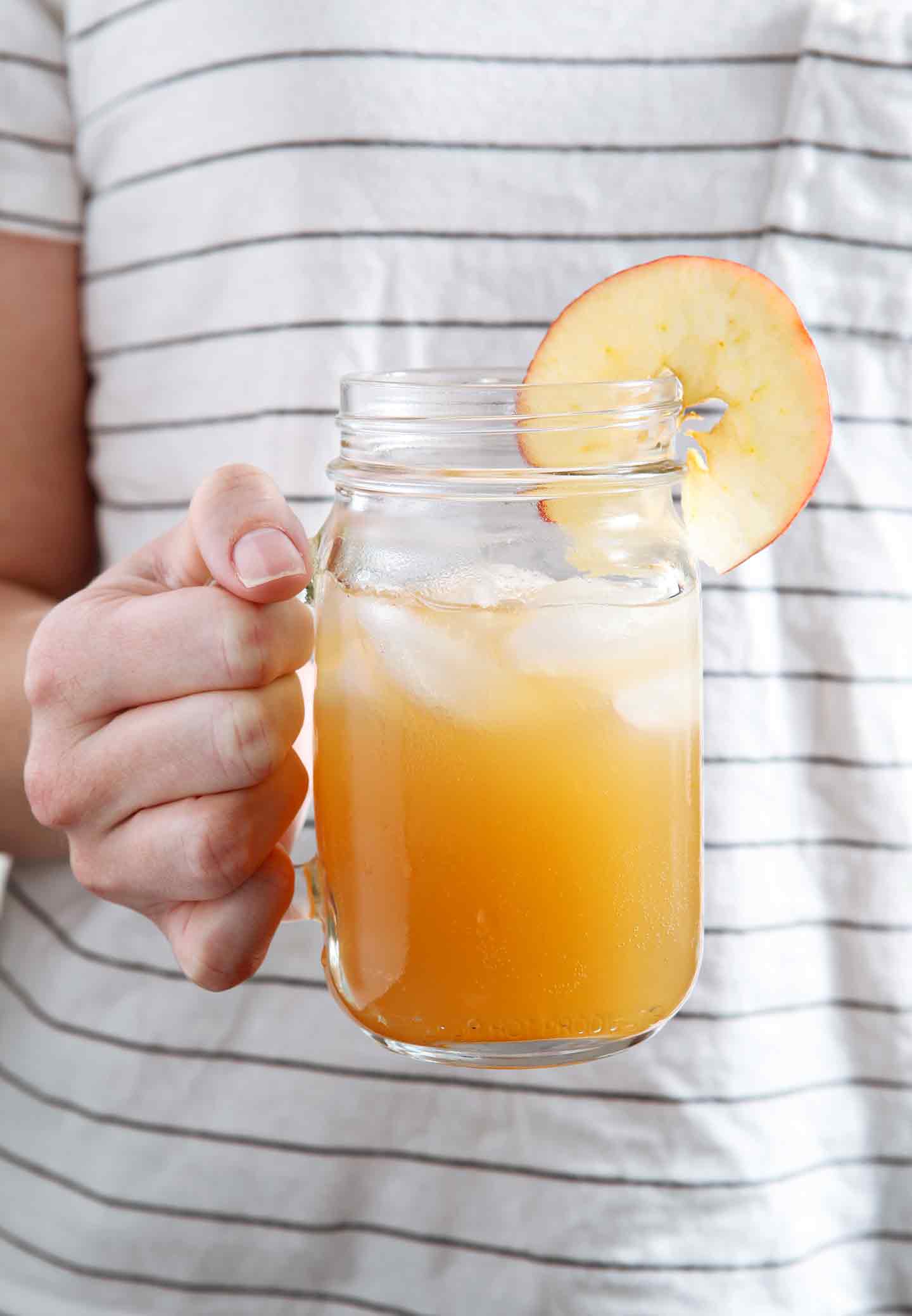 Bourbon apple pumpkin punch