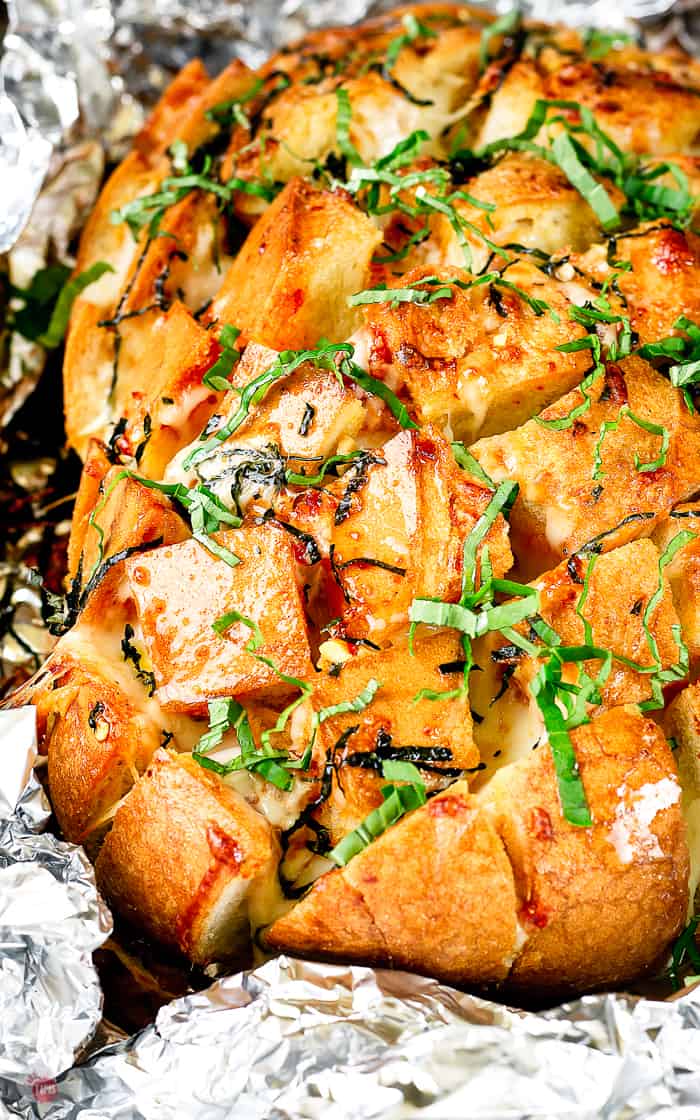 close up of Margherita pizza pull apart bread