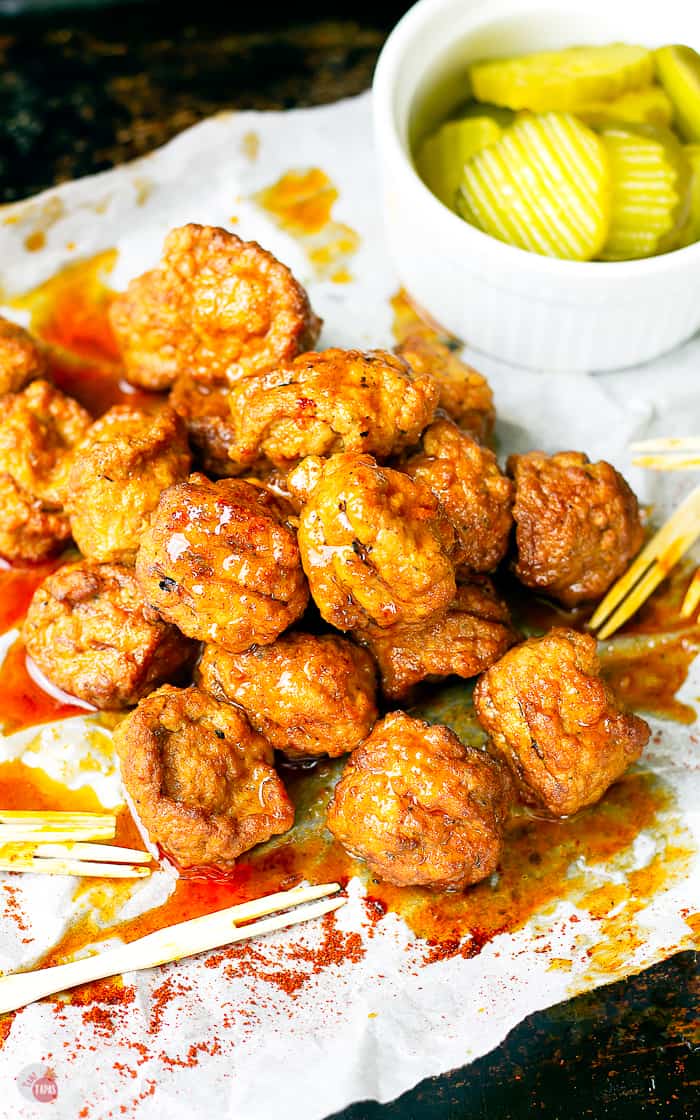 overhead picture of chicken meatballs