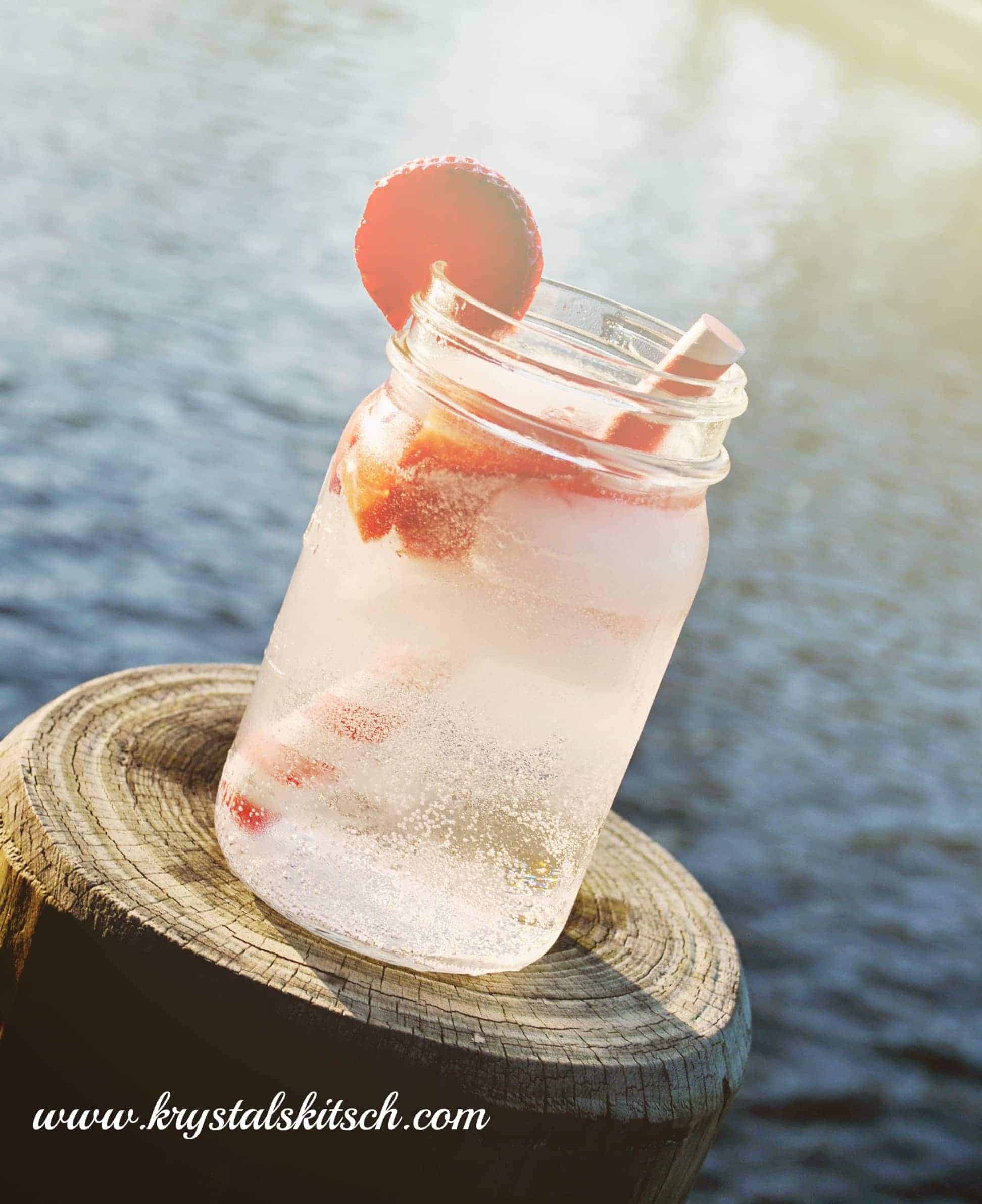strawberry spritzer