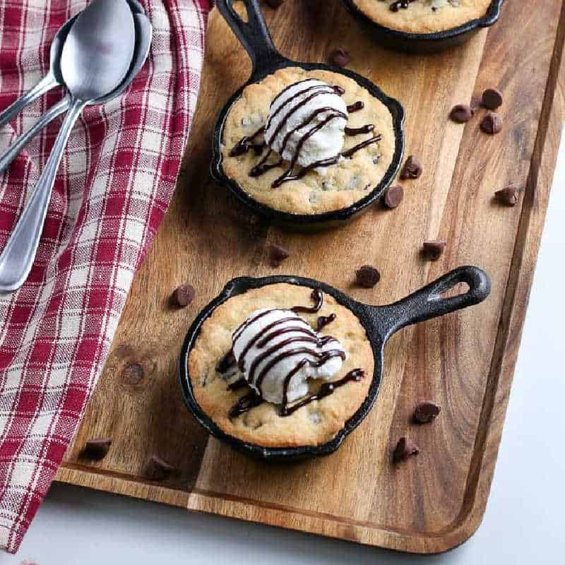 Mini Cast Iron Skillet Cookies (with Premade Dough!) - Pumpkin 'N Spice