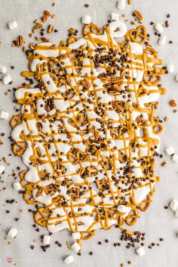 pretzel dessert nachos on parchment paper