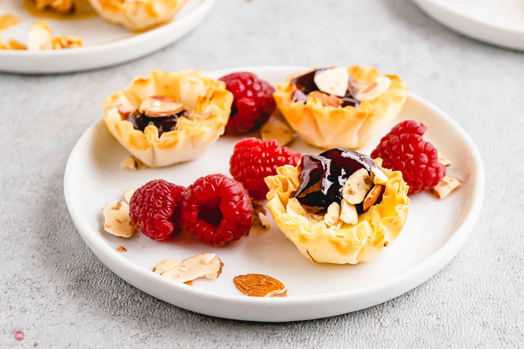 Raspberry Brie Bites (3 Ingredients!)