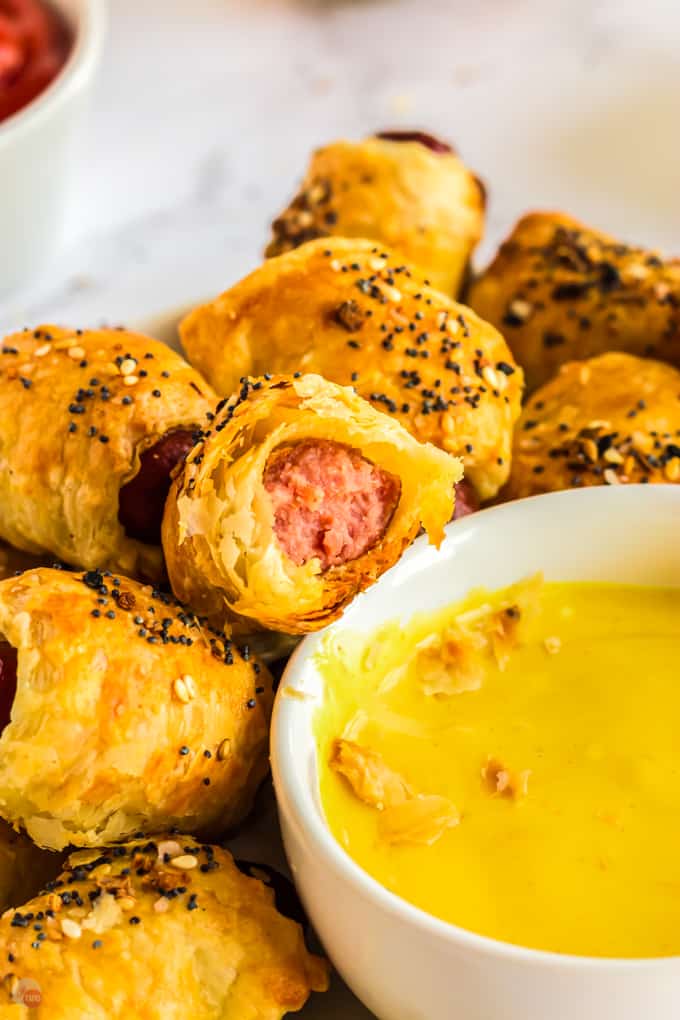 mini pigs in a blanket with dipping sauce
