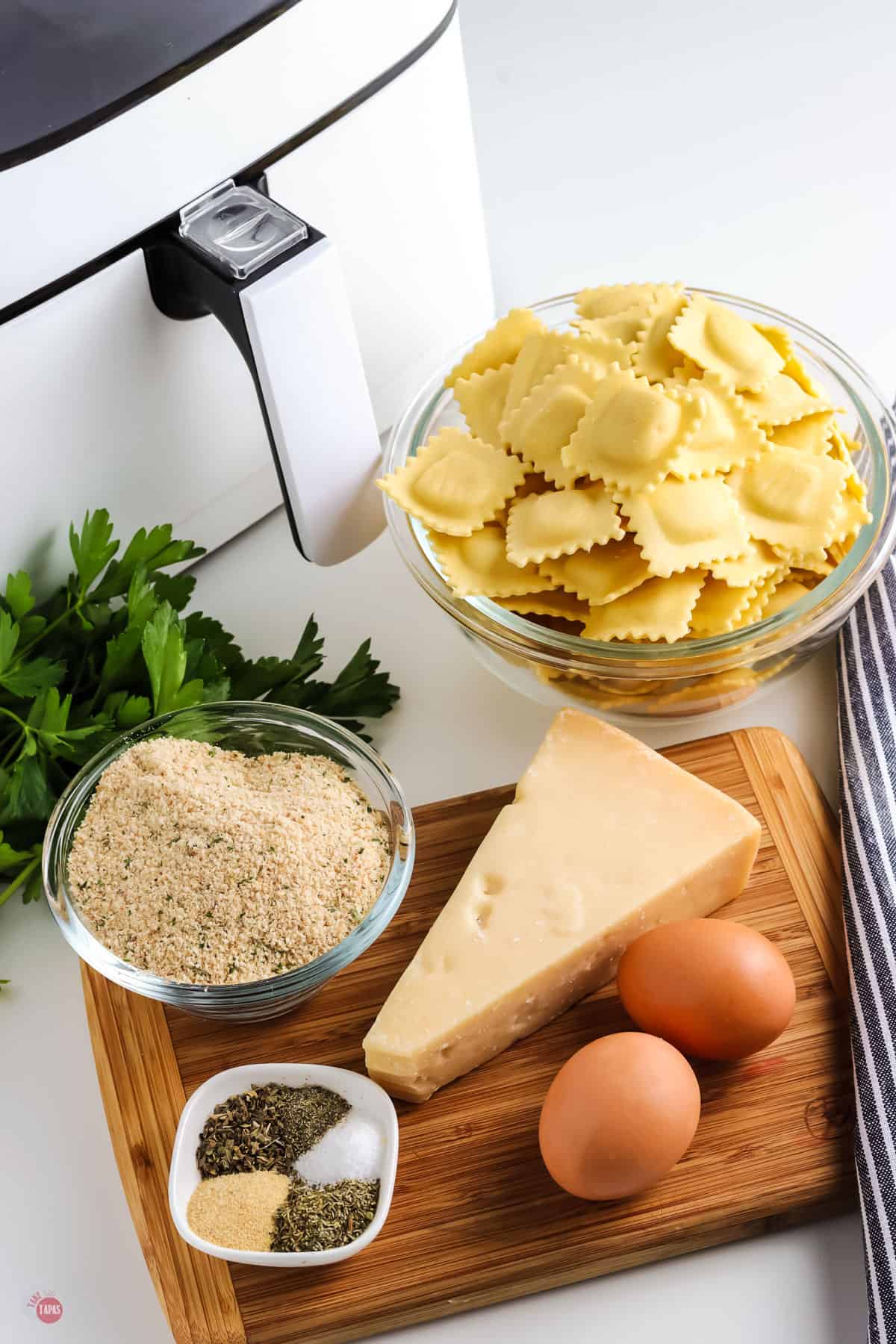 ingredients for toasted ravioli