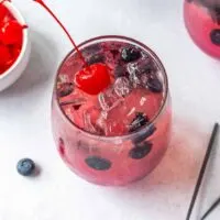 blueberry champagne cocktail