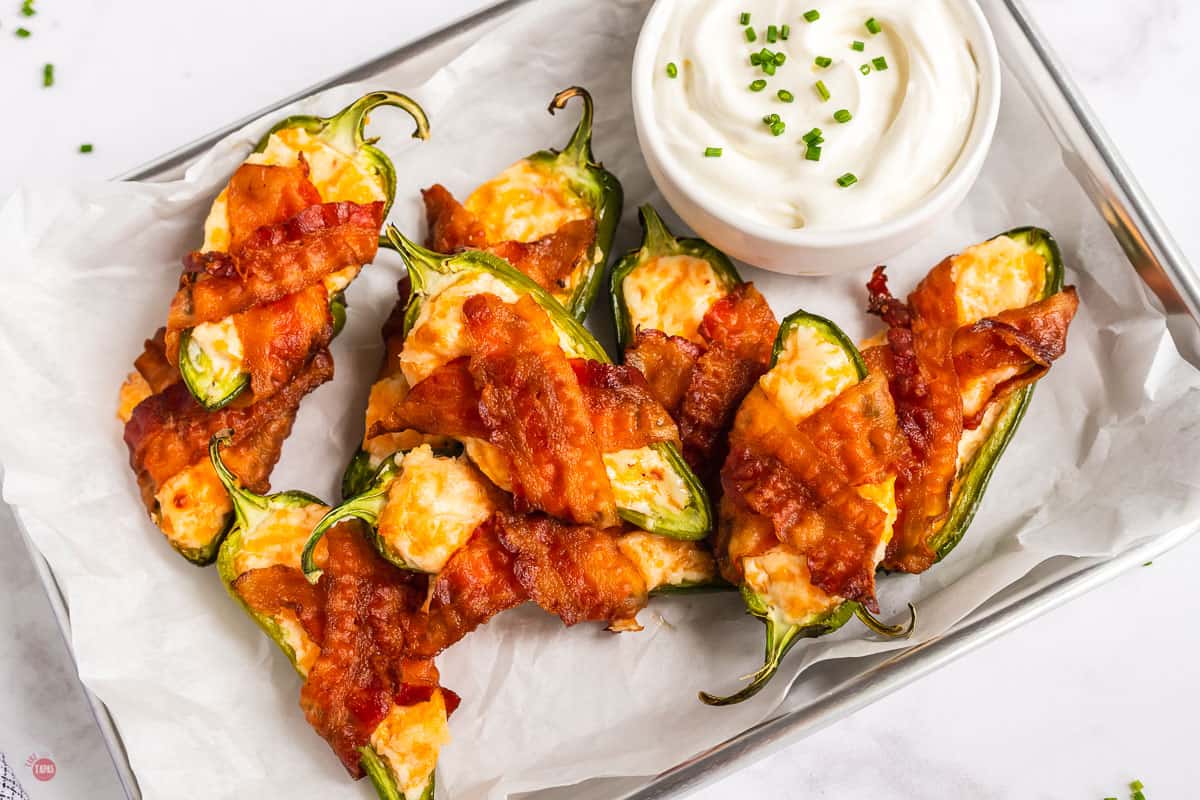 bacon wrapped jalapeno poppers