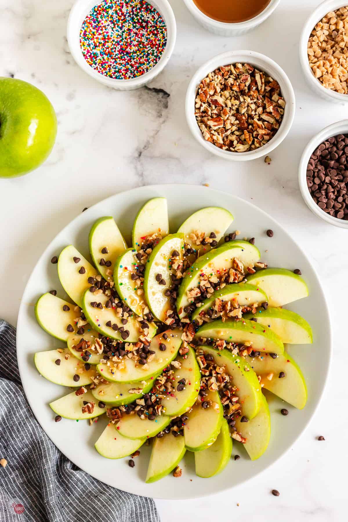 overhead picture of plate of apple nachos