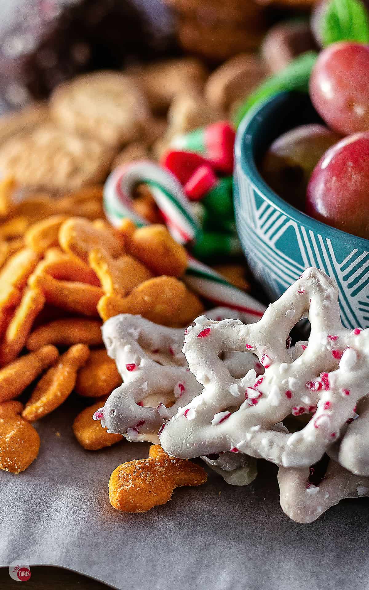 chocolate covered pretzel stars with peppermint