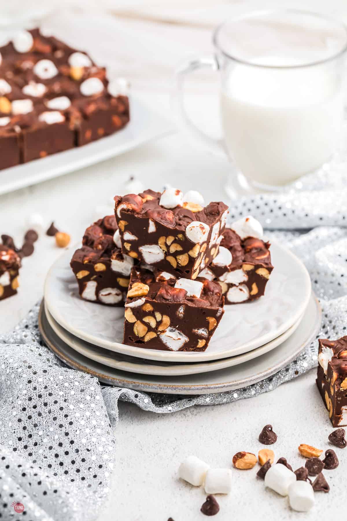 stack of plates with fudge