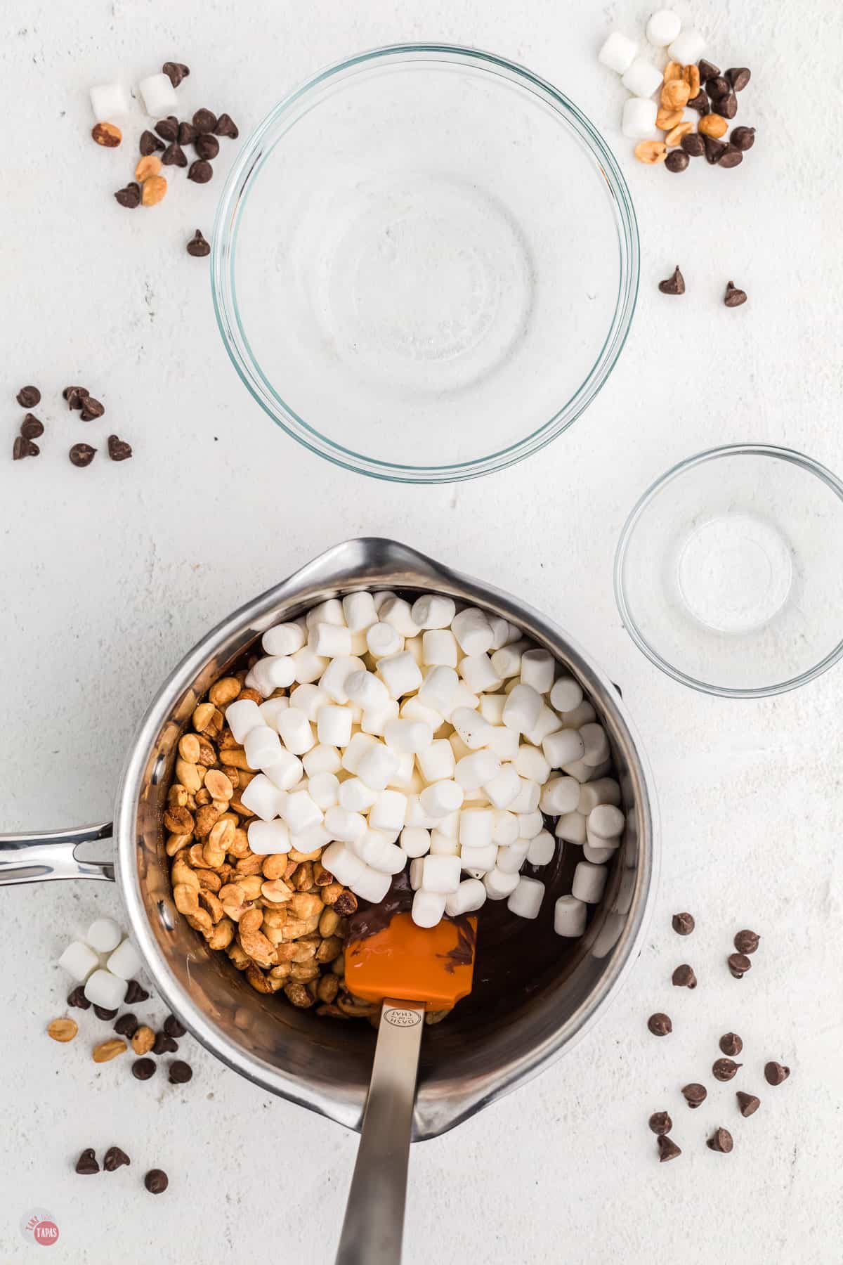 marshmallows in a pot