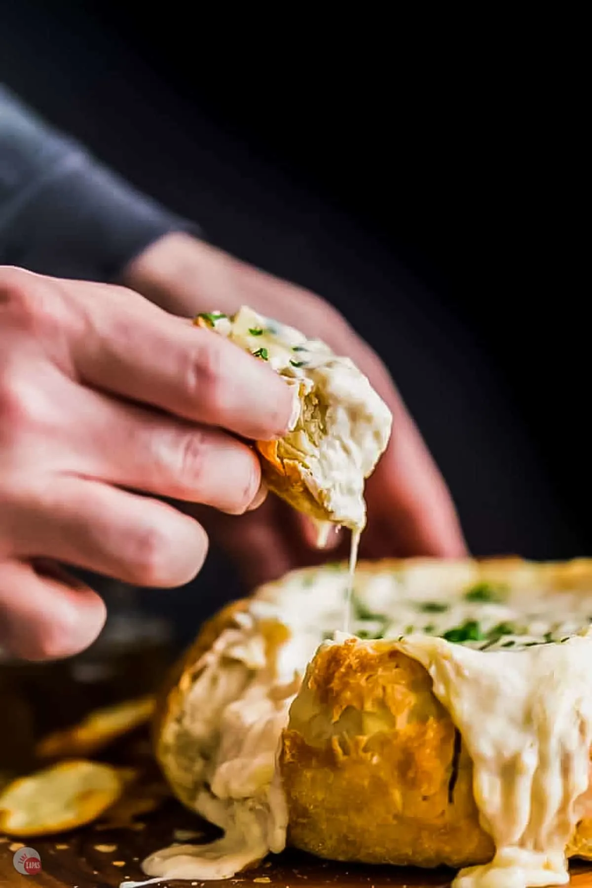 dip easily pulled apart with pre cut bread slices started for your guests.