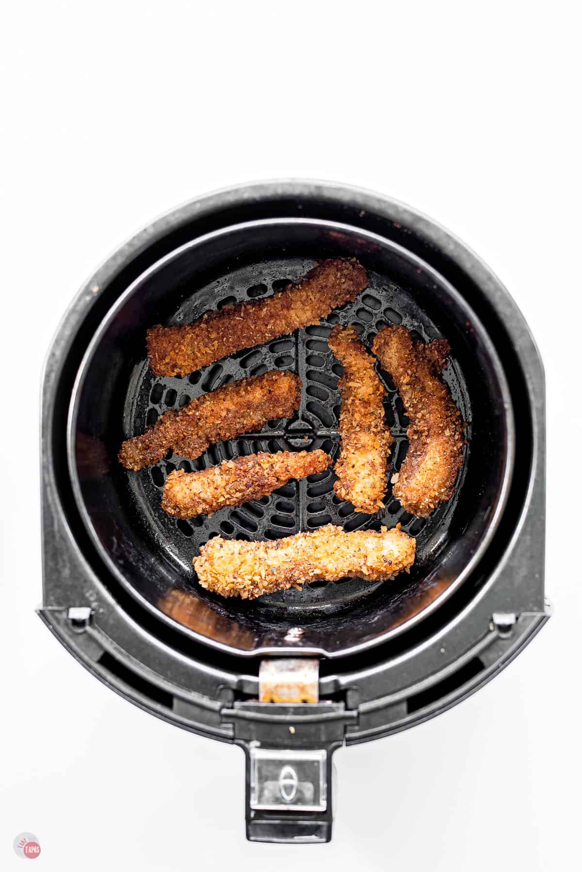 air fryer fish stick in a basket