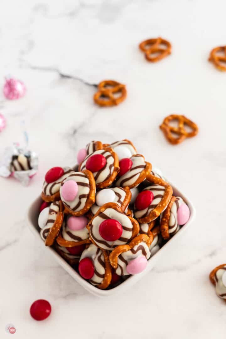 Valentine s Pretzel Hugs 3 Ingredients Take Two Tapas