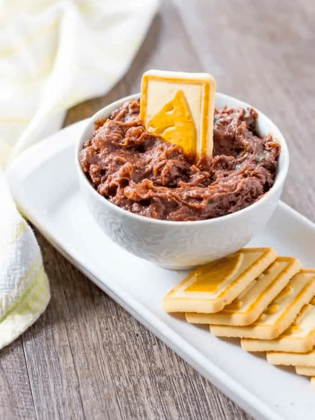 DERBY PIE DIP {Delicious Twist on Traditional Kentucky Derby Pie}-cover image