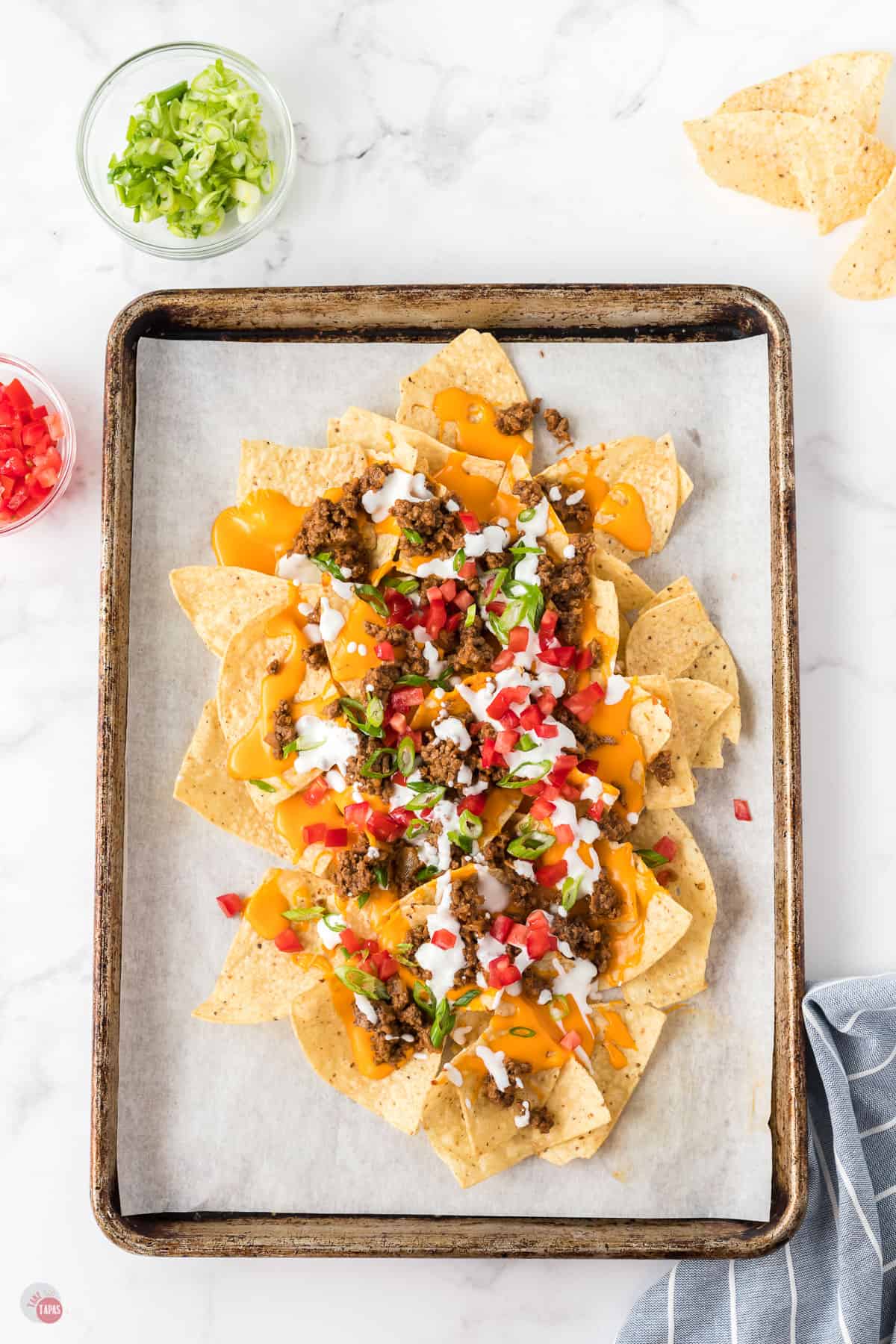 nachos supreme on sheet pan