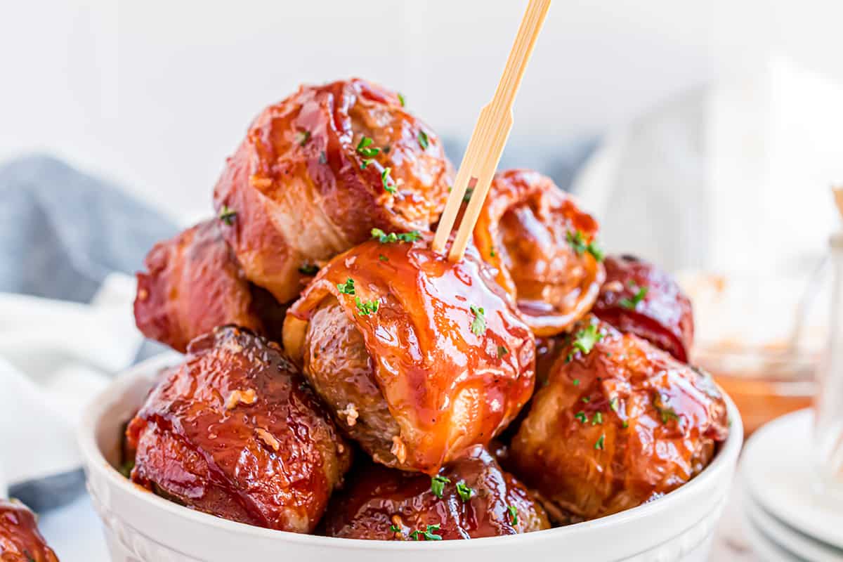 bacon wrapped meatballs