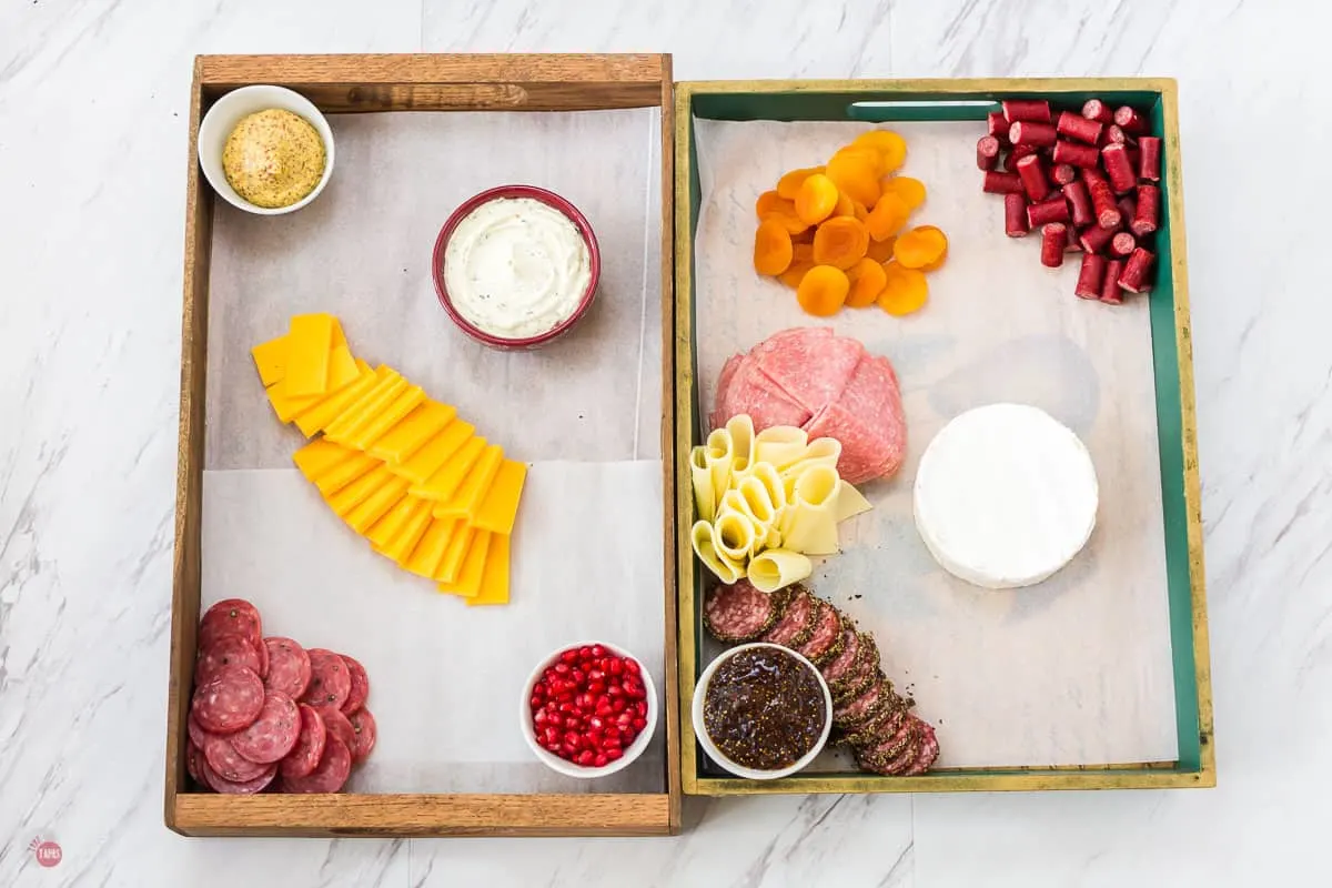 How To Build a Charcuterie Board (Step-by-Step)