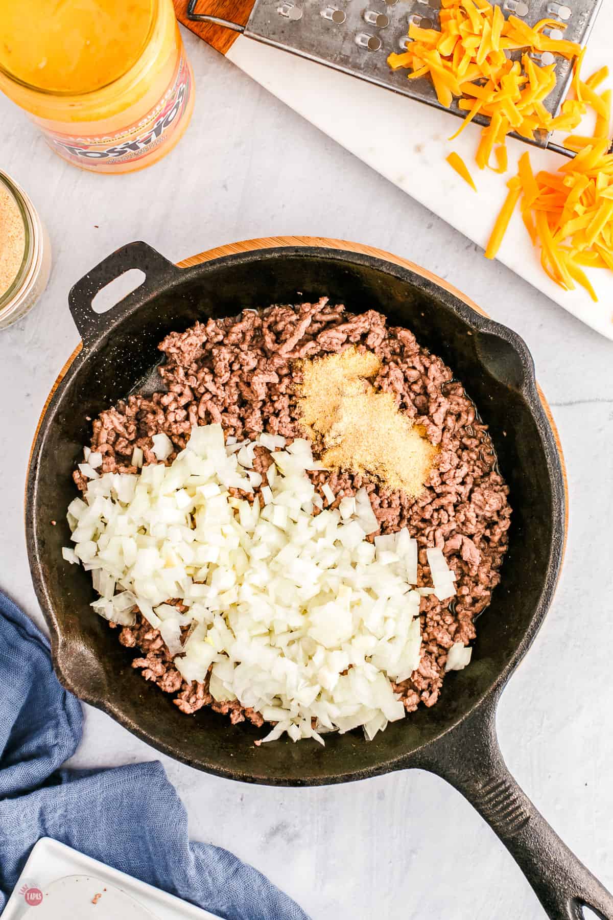 cooked ground beef in a pan