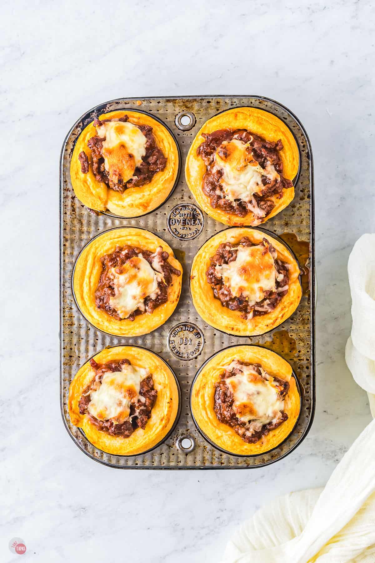 baked biscuit cups