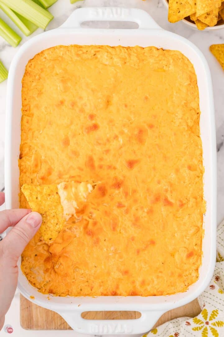 Easy Hooters Buffalo Chicken Dip