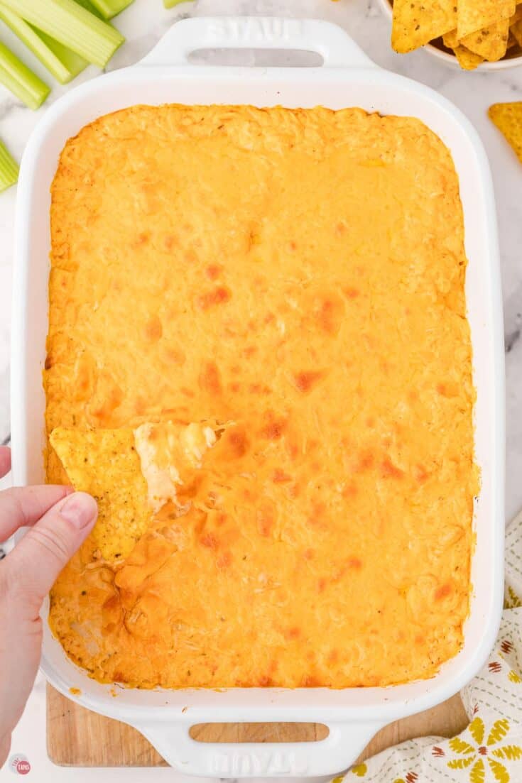 Easy Hooters Buffalo Chicken Dip