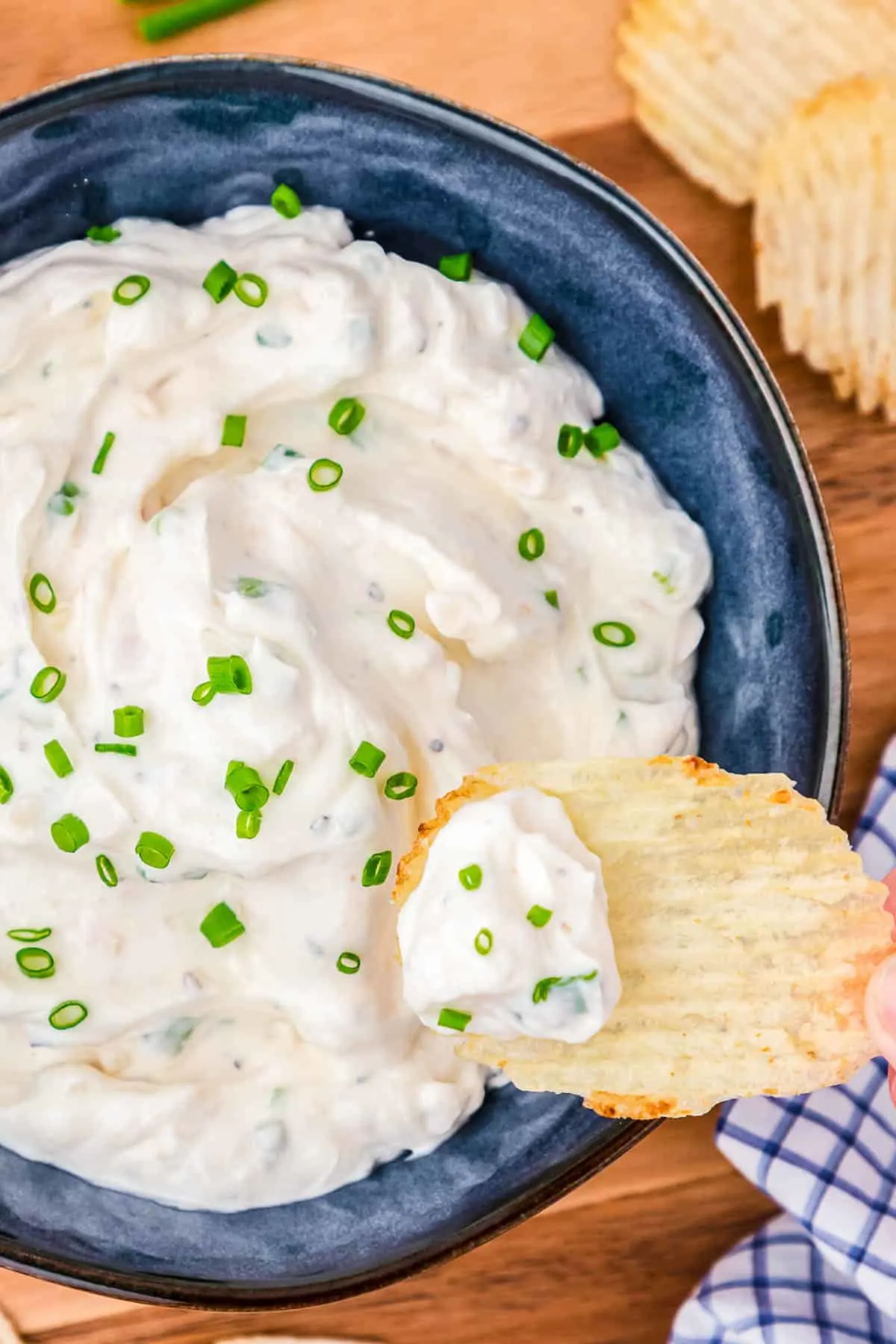 https://www.taketwotapas.com/wp-content/uploads/2022/07/Sour-Cream-and-Onion-Dip-Take-Two-Tapas-6.jpg.webp