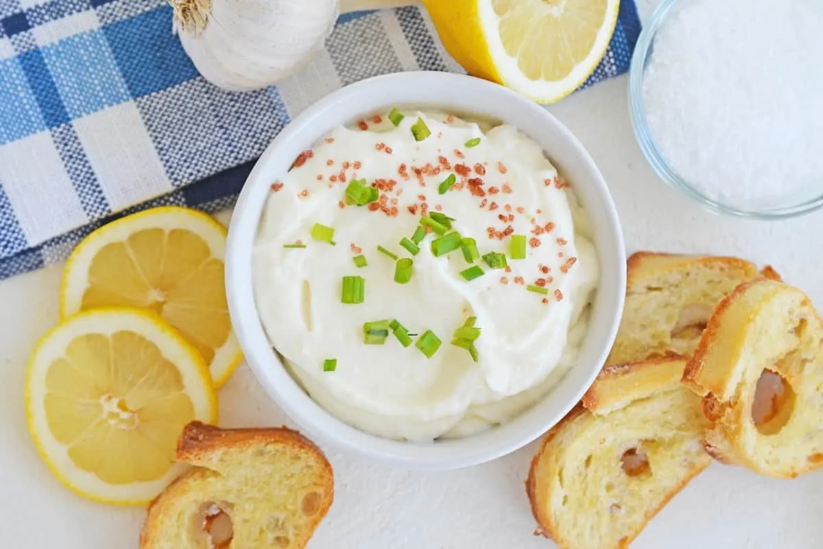 garlic aioli with crostini