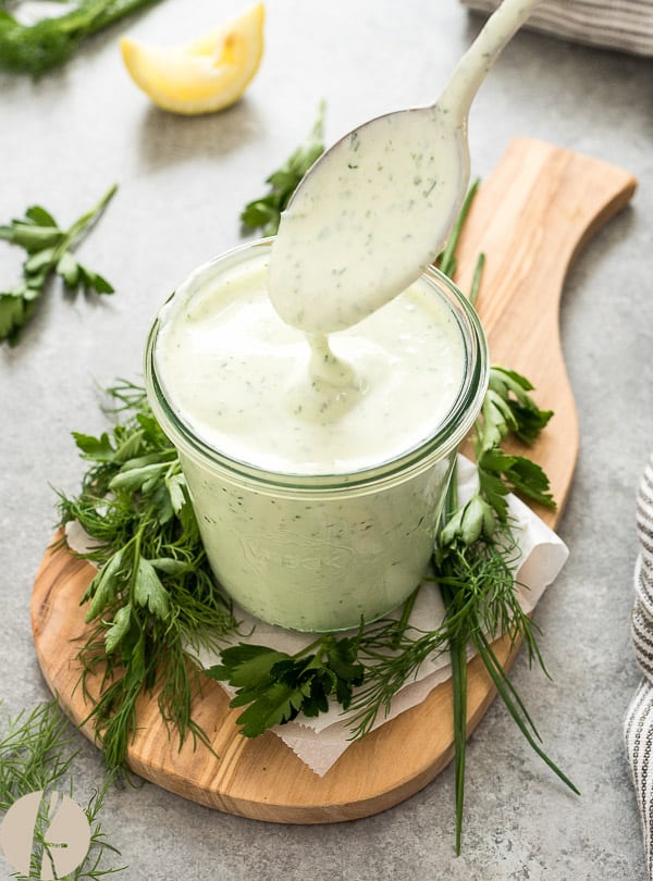 yogurt ranch in a mason jar