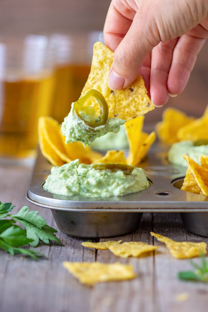 garlic dip and chips