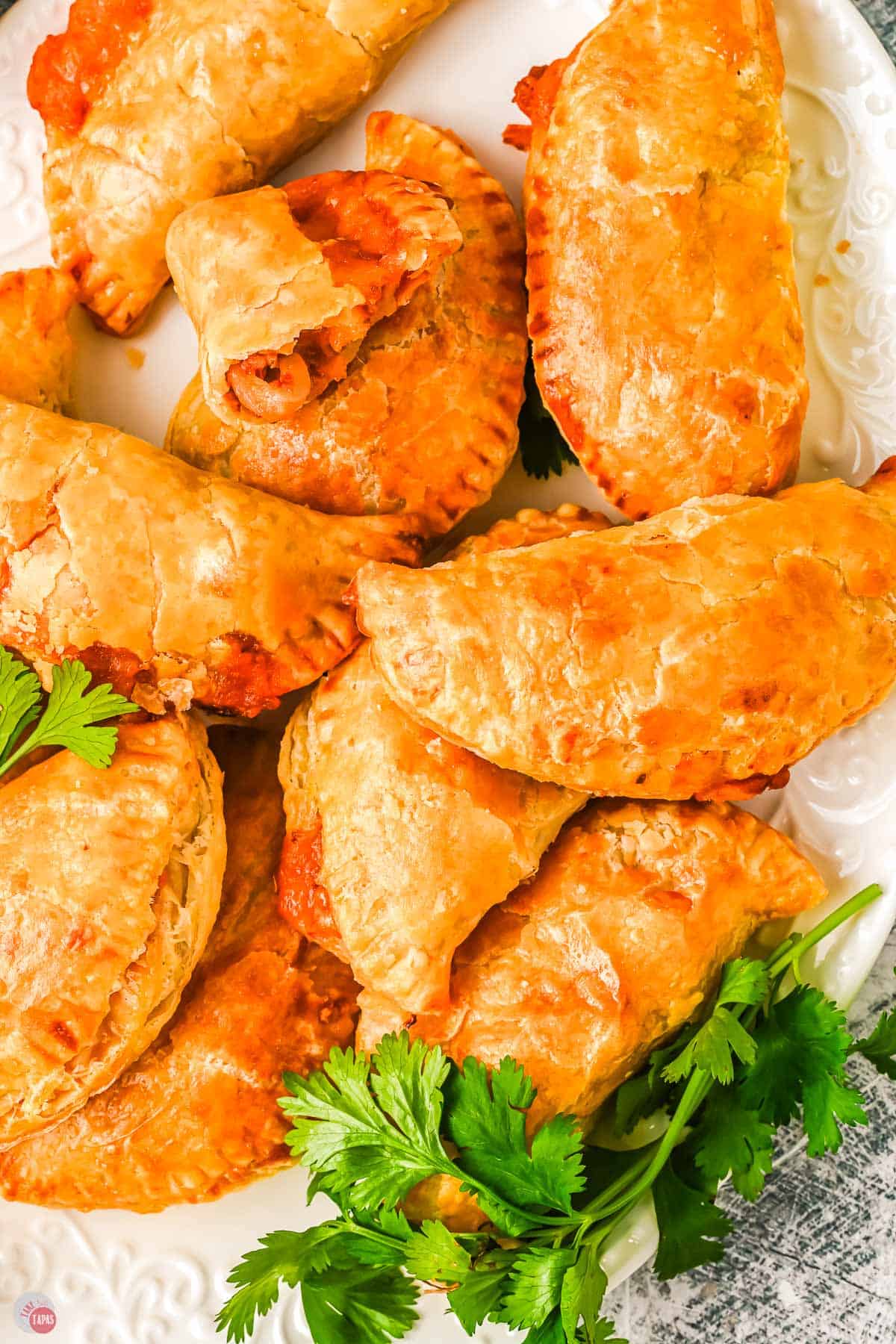 plate of chicken tinga empanadas