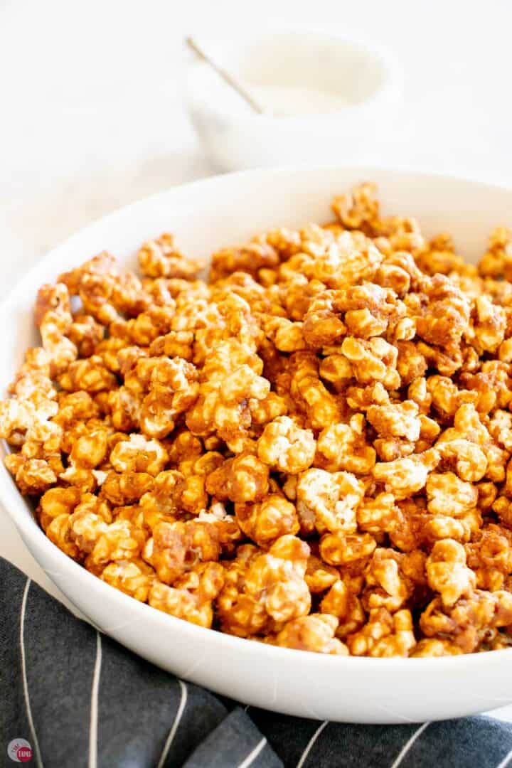 Homemade Caramel Corn (Crispy)