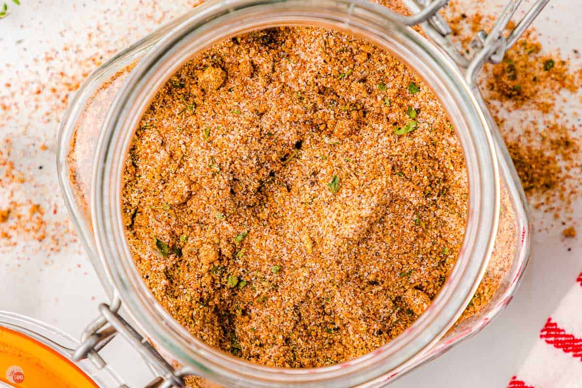 close up of competition bbq rub in a small mason jar