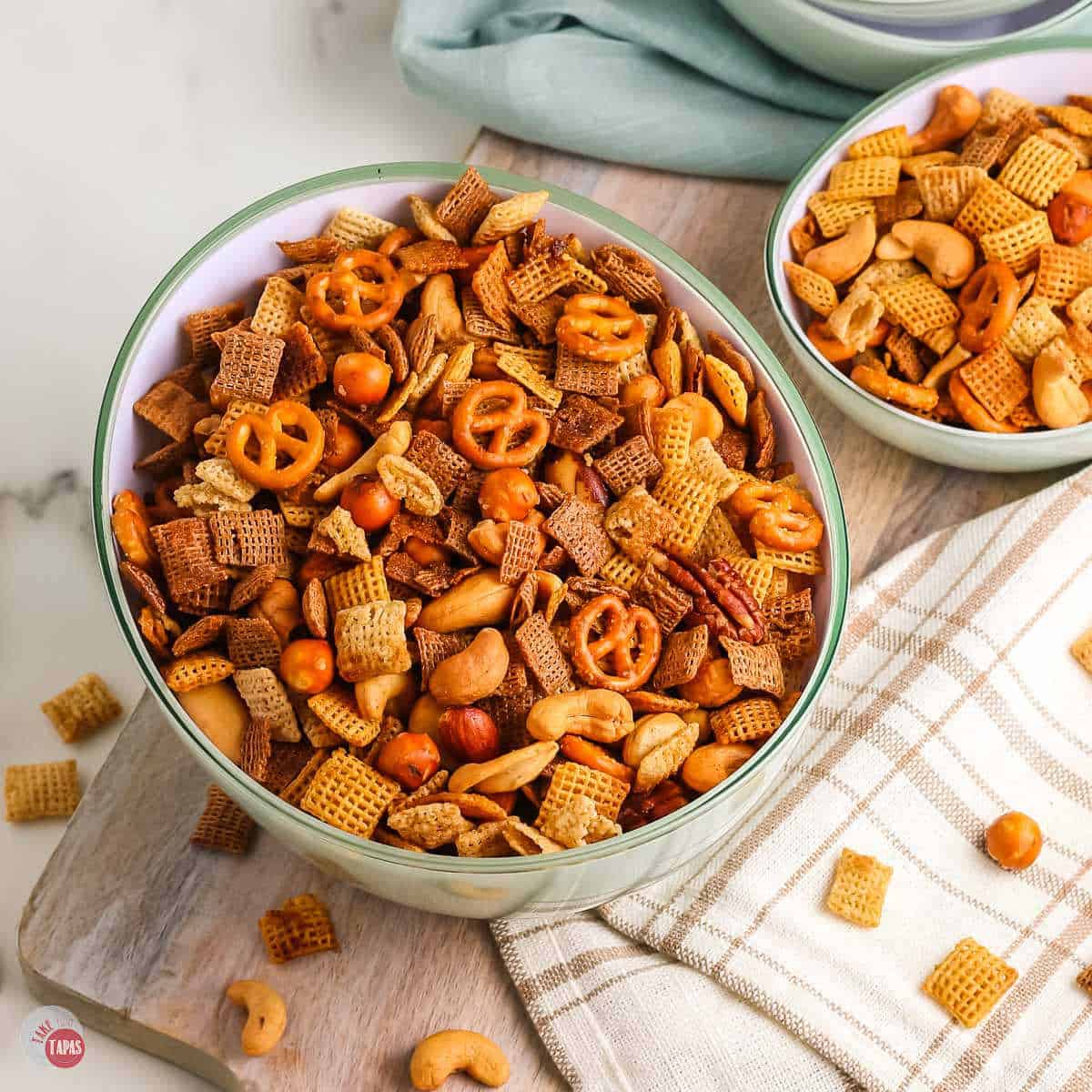 oven baked chex mix featured image