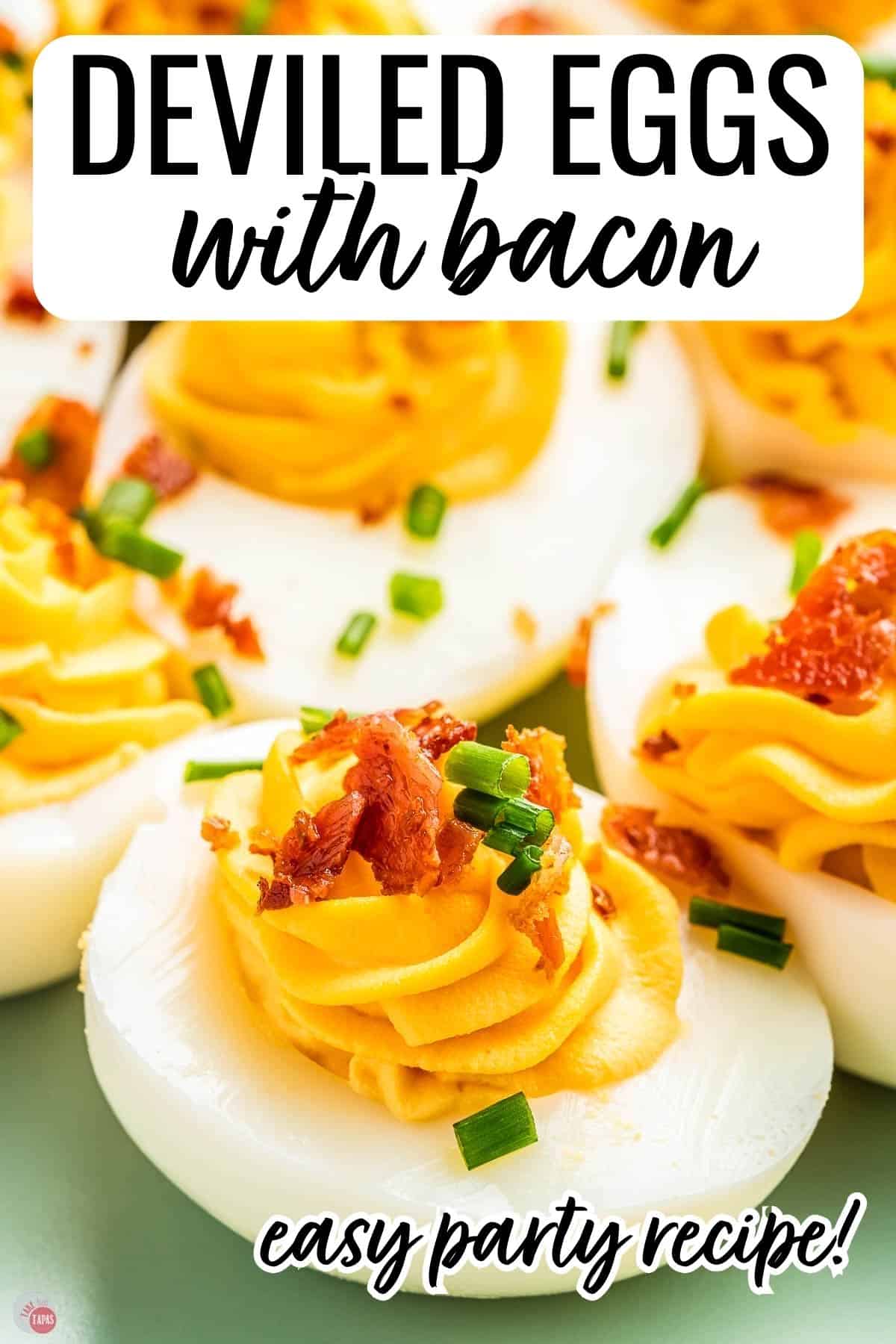 deviled eggs with bacon